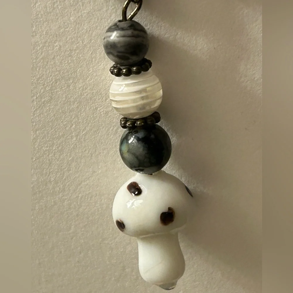 Necklace glass & Agate stone mushroom pendant on 3-strand black faceted beads